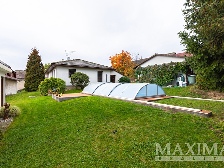 Prodej rodinného domu 92 m², pozemek 1 453 m² - foto 1