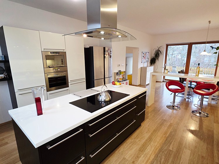 Prodej rodinného domu 160 m², pozemek 350 m² - foto 5