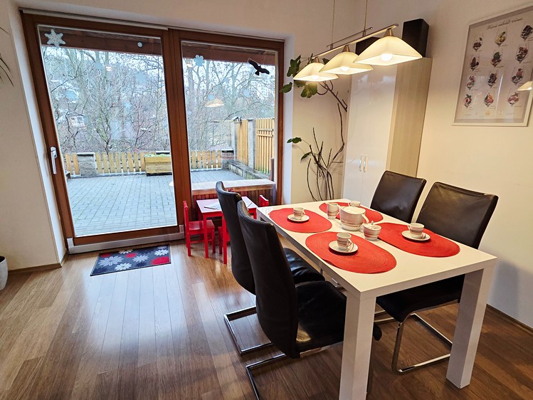 Prodej rodinného domu 160 m², pozemek 350 m² - foto 8