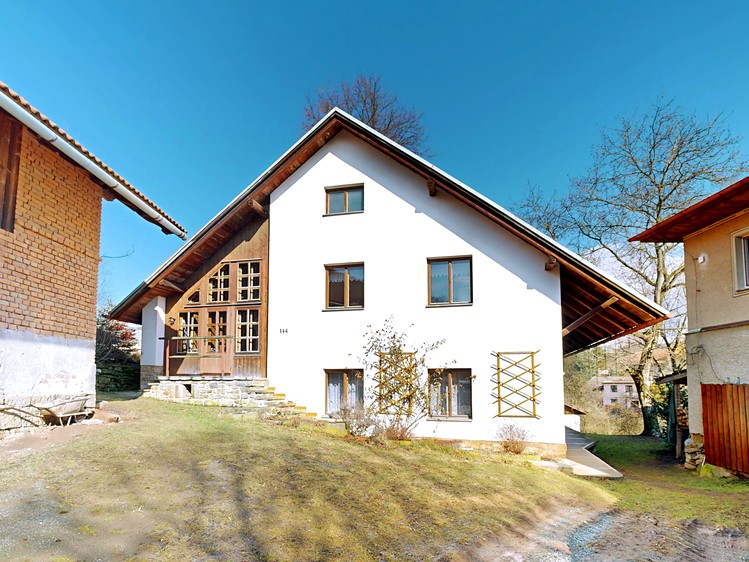 Prodej rodinného domu 183 m², pozemek 3 910 m² - foto 2