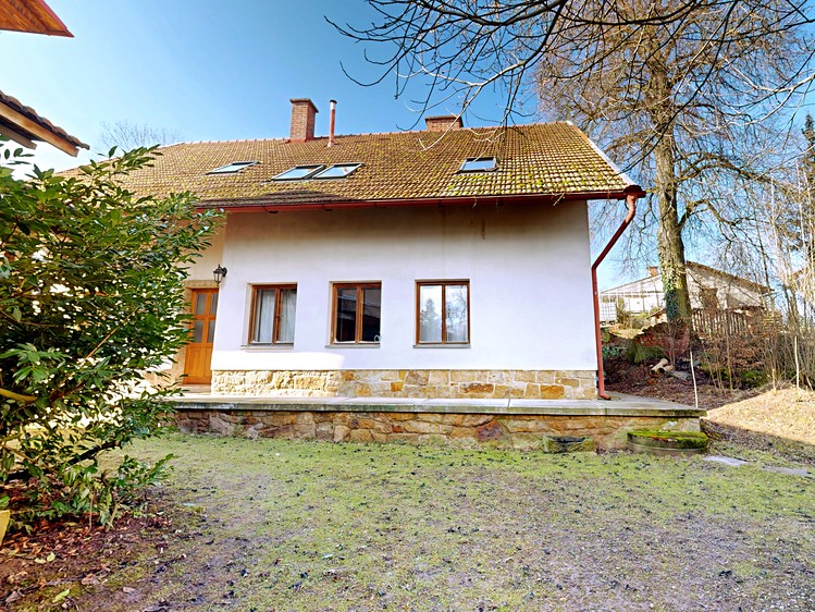 Prodej rodinného domu 183 m², pozemek 3 910 m² - foto 7