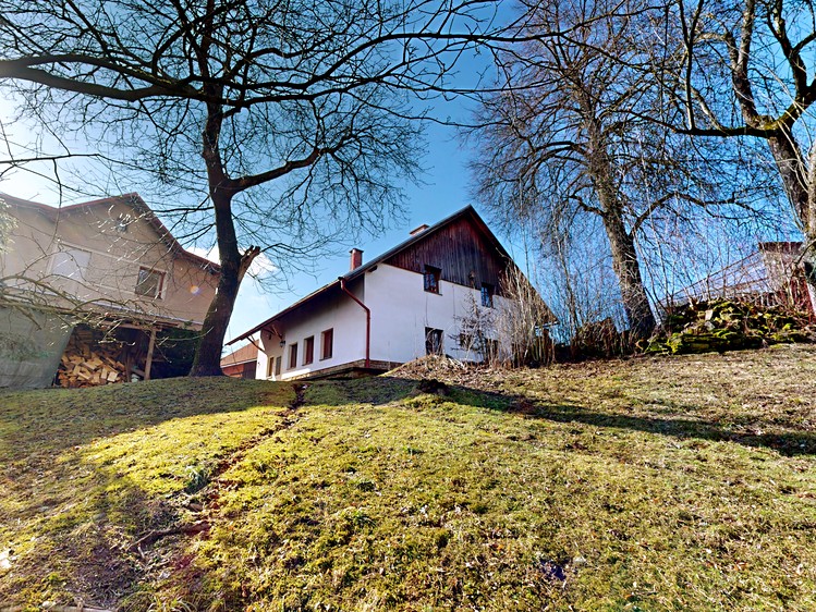 Prodej rodinného domu 183 m², pozemek 3 910 m² - foto 8