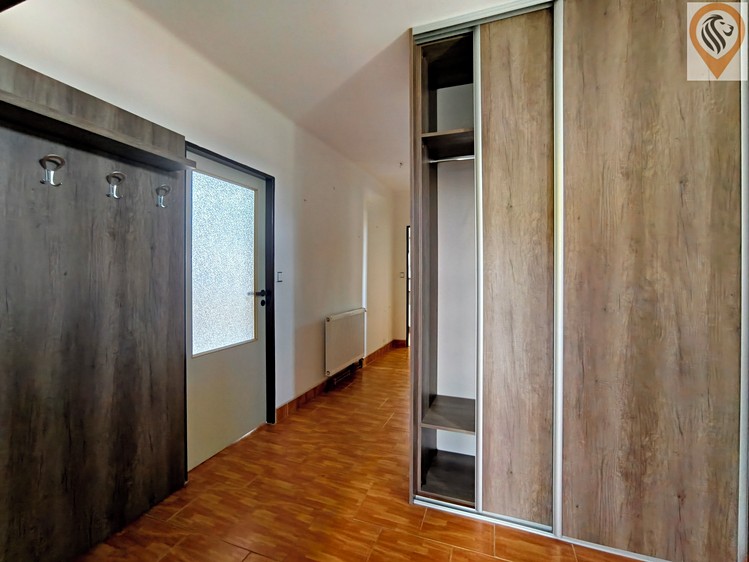 Prodej rodinného domu 250 m², pozemek 775 m² - foto 5