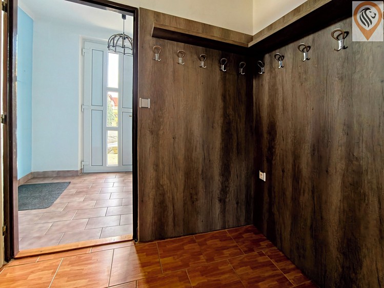 Prodej rodinného domu 250 m², pozemek 775 m² - foto 6