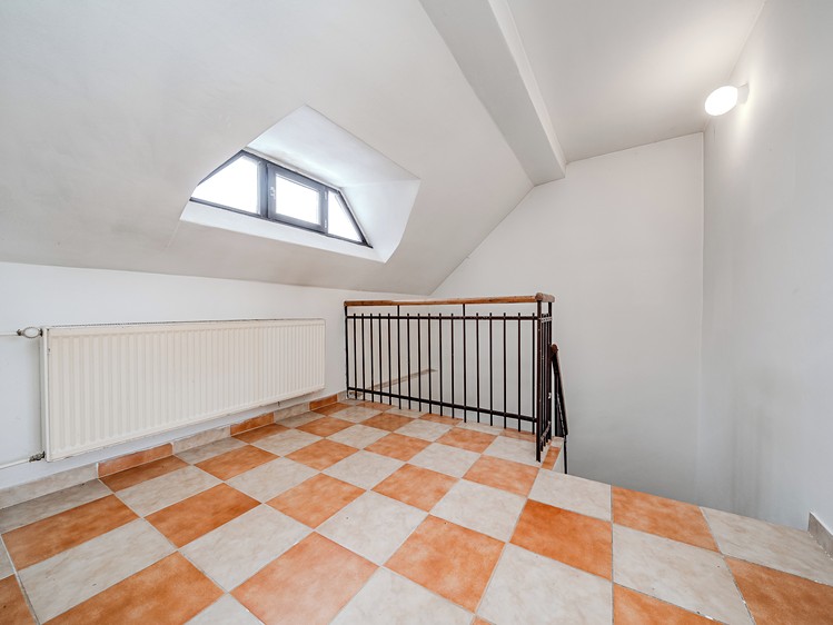 Prodej rodinného domu 128 m², pozemek 418 m² - foto 5