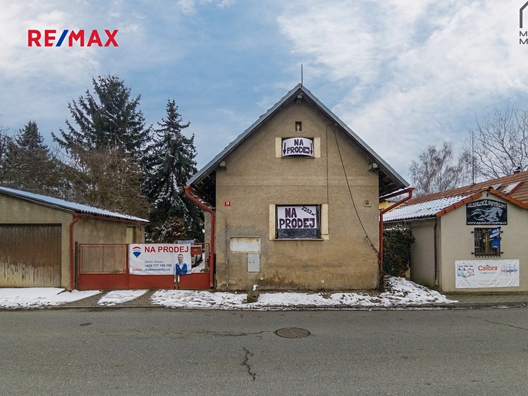 Prodej rodinného domu 140 m², pozemek 2 352 m² - foto 2