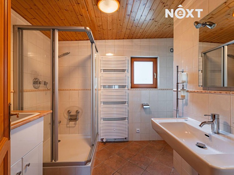 Prodej rodinného domu 177 m², pozemek 2 170 m² - foto 4