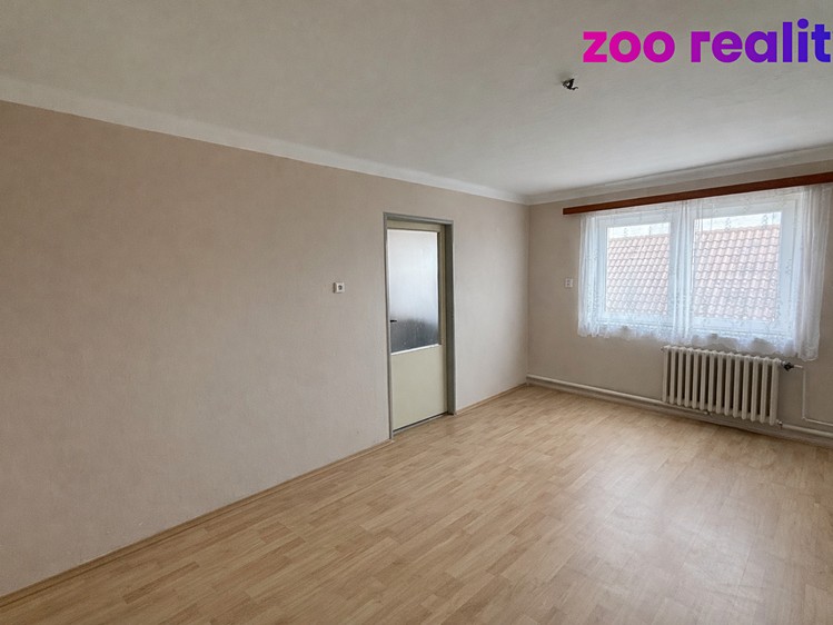 Prodej  vícegeneračního domu 152 m², pozemek 341 m² - foto 4