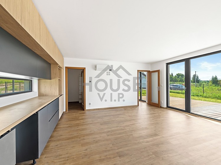 Prodej rodinného domu 82 m², pozemek 806 m² - foto 3