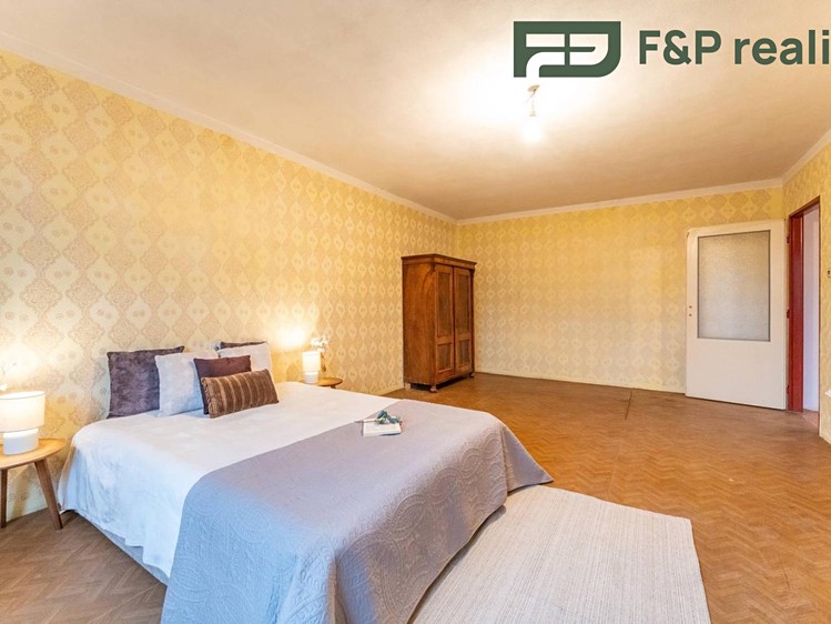 Prodej rodinného domu 175 m², pozemek 755 m² - foto 4