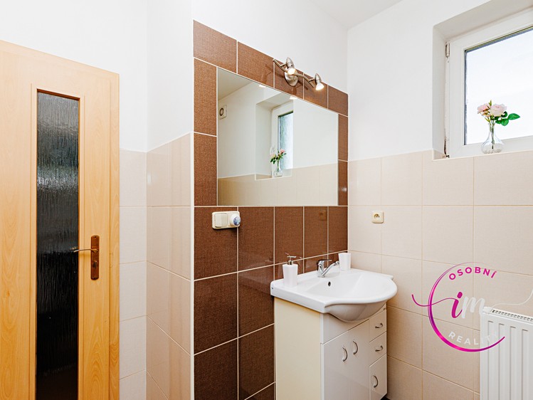 Prodej rodinného domu 117 m², pozemek 336 m² - foto 8