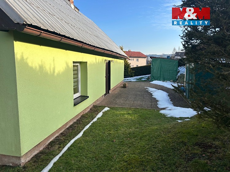 Prodej rodinného domu 170 m², pozemek 1 331 m² - foto 8