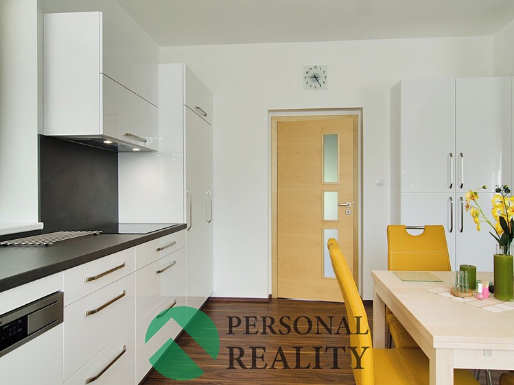 Prodej  rodinného domu 167 m², pozemek 946 m² - foto 5