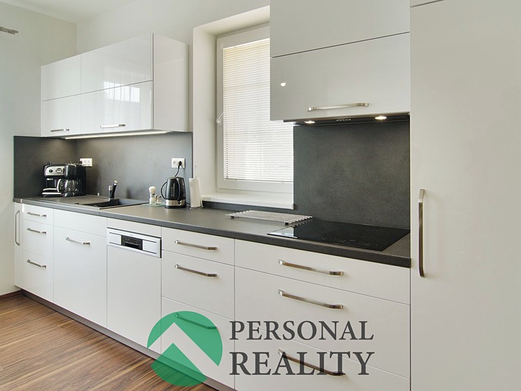 Prodej  rodinného domu 167 m², pozemek 946 m² - foto 7