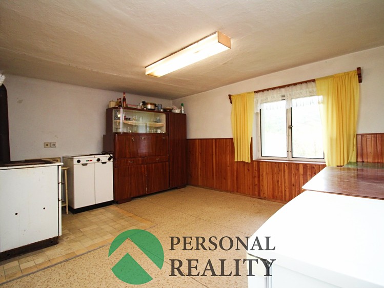 Prodej rodinného domu 90 m², pozemek 1 033 m² - foto 4