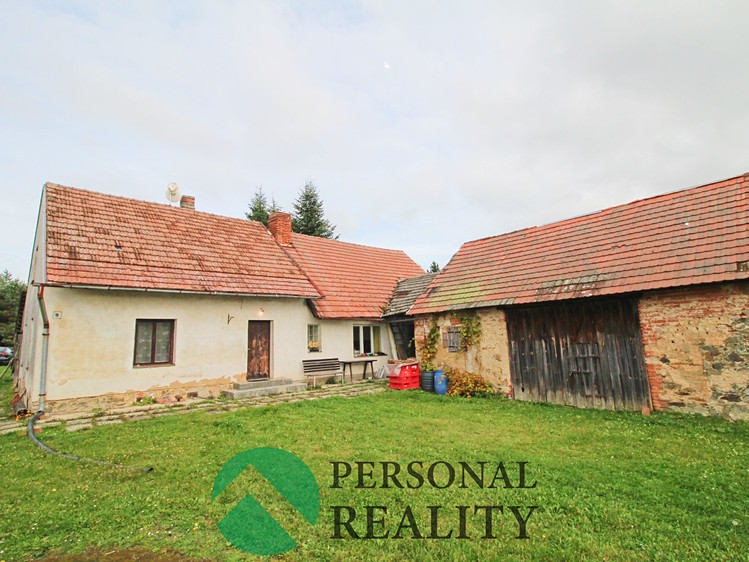 Prodej rodinného domu 90 m², pozemek 1 033 m² - foto 1