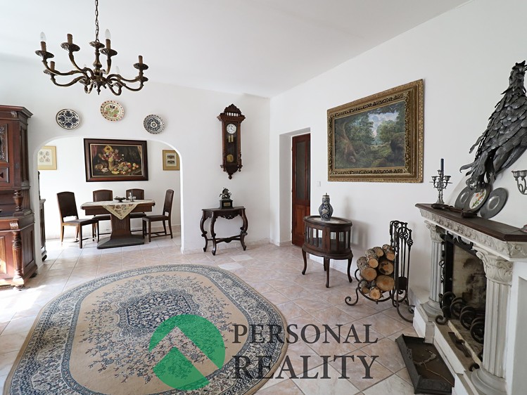 Prodej rodinného domu 261 m², pozemek 1 958 m² - foto 4