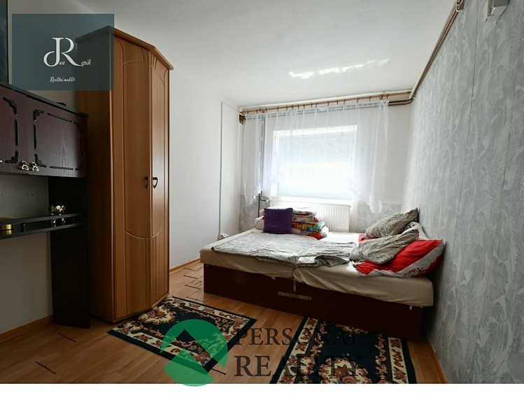 Prodej rodinného domu 580 m², pozemek 3 738 m² - foto 5