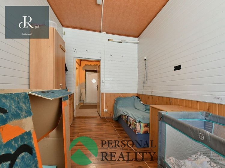 Prodej rodinného domu 580 m², pozemek 3 738 m² - foto 8