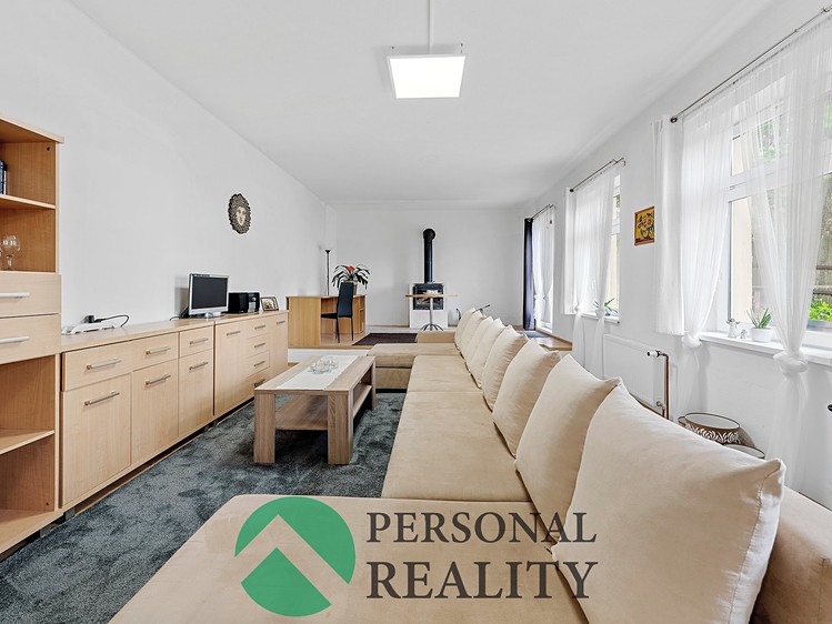 Prodej rodinného domu 280 m², pozemek 716 m² - foto 5