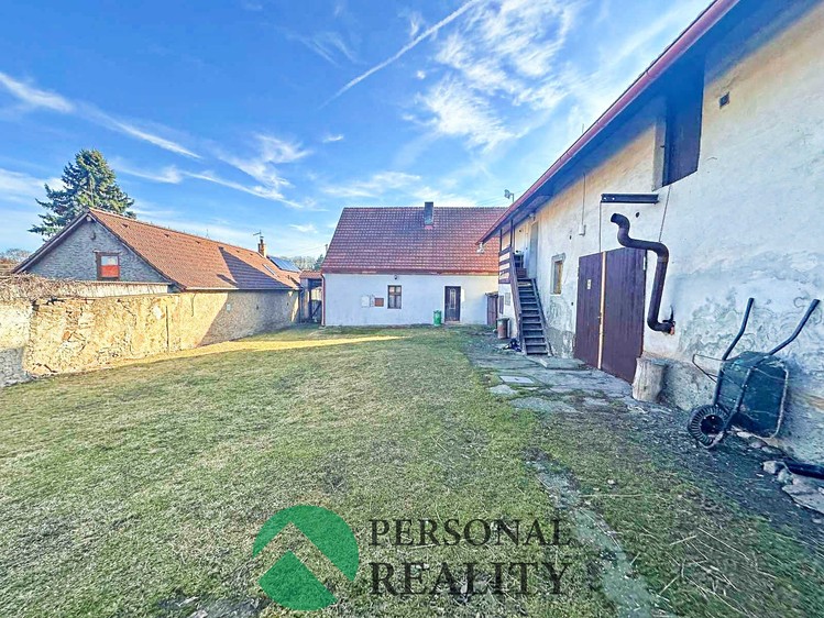 Prodej rodinného domu 100 m², pozemek 5 448 m² - foto 3