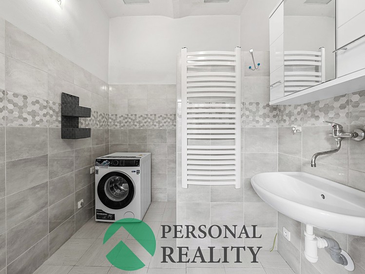 Prodej rodinného domu 130 m², pozemek 580 m² - foto 3
