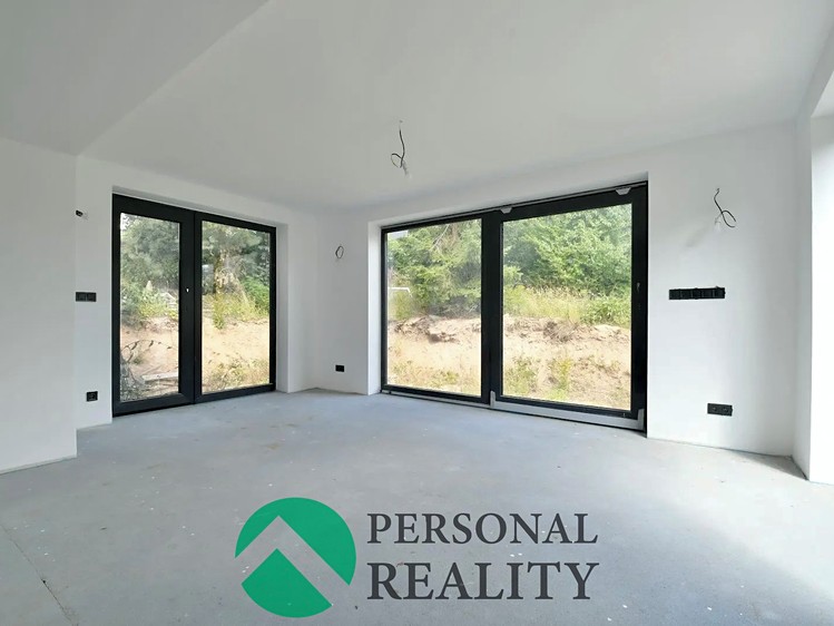 Prodej rodinného domu 170 m², pozemek 703 m² - foto 4
