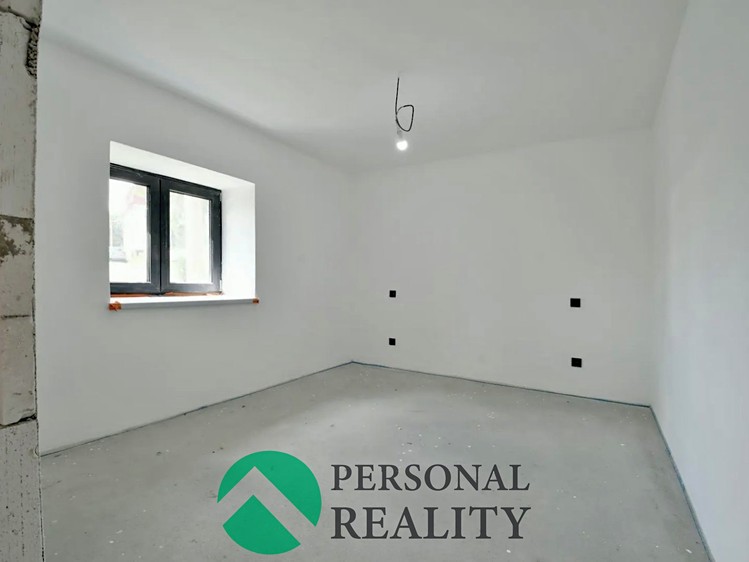 Prodej rodinného domu 170 m², pozemek 703 m² - foto 8