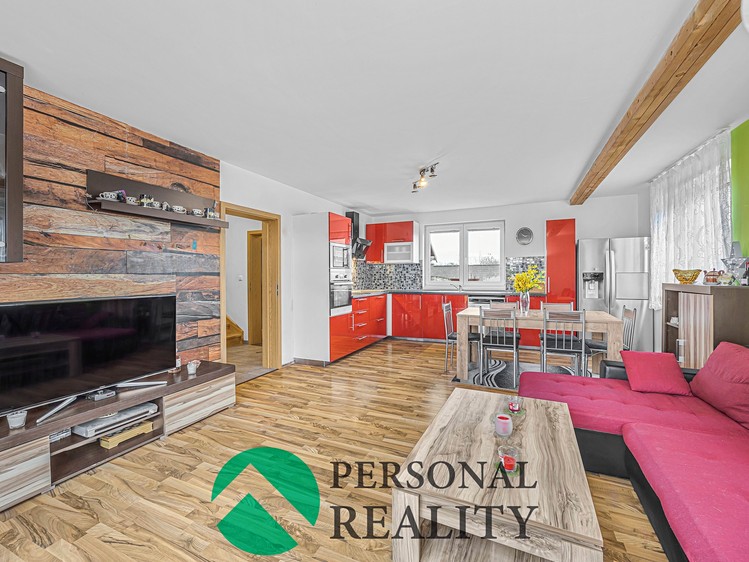Prodej rodinného domu 97 m², pozemek 738 m² - foto 3