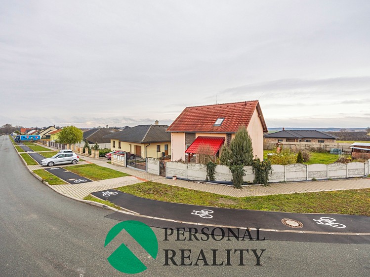 Prodej rodinného domu 97 m², pozemek 738 m² - foto 7