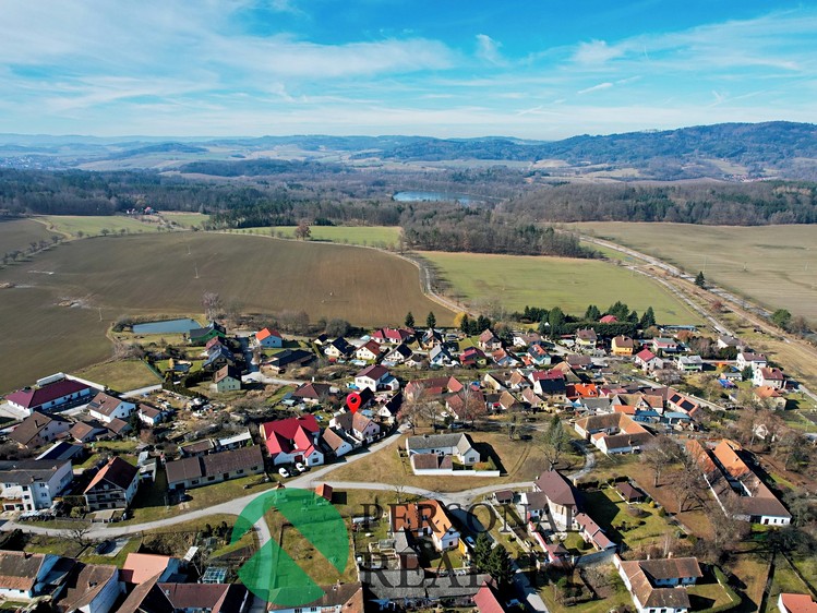 Prodej rodinného domu 170 m², pozemek 746 m² - foto 4
