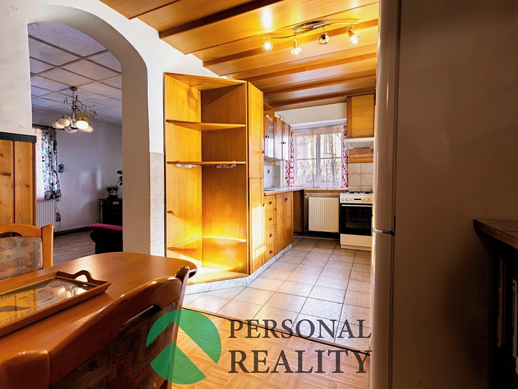 Prodej rodinného domu 170 m², pozemek 746 m² - foto 6