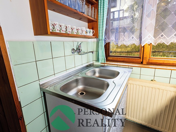 Prodej chaty 98 m², pozemek 305 m² - foto 6