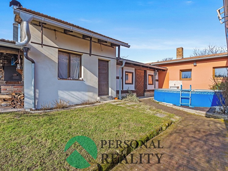 Prodej rodinného domu 183 m², pozemek 389 m² - foto 4