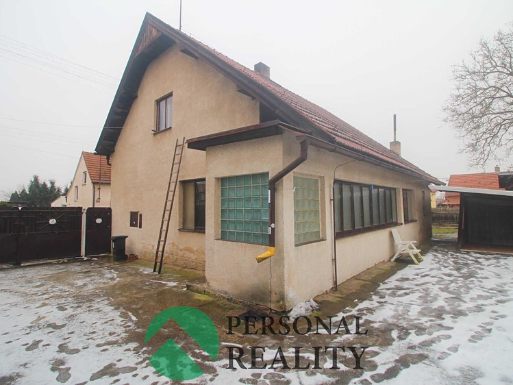 Prodej rodinného domu 156 m², pozemek 1 539 m² - foto 2