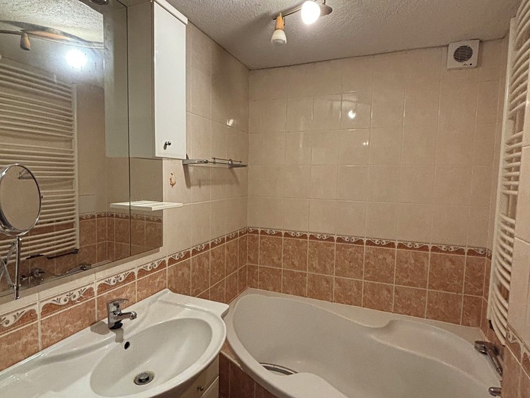 Prodej  rodinného domu 119 m², pozemek 762 m² - foto 8