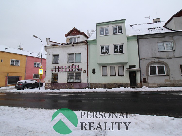 Prodej rodinného domu 211 m², pozemek 175 m² - foto 4