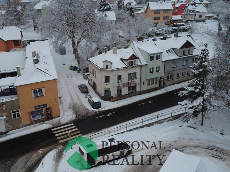 Prodej rodinného domu 211 m², pozemek 175 m² - foto 3