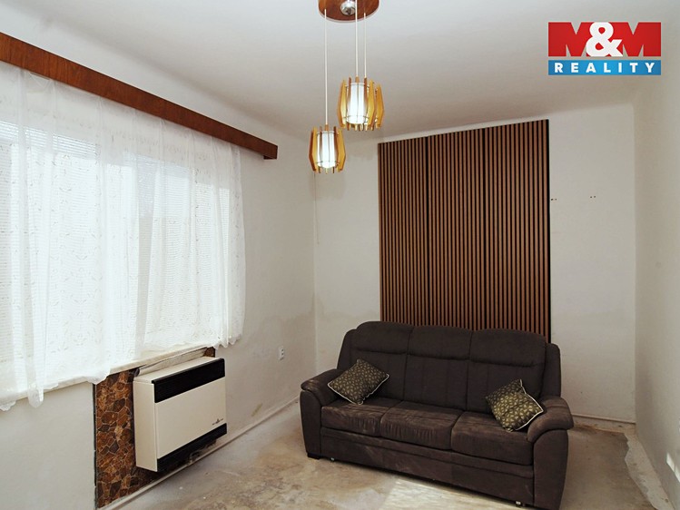 Prodej rodinného domu 90 m², pozemek 622 m² - foto 4