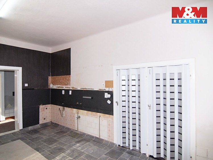 Prodej rodinného domu 90 m², pozemek 622 m² - foto 6