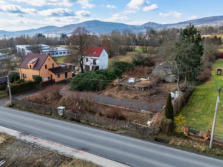Prodej rodinného domu 254 m², pozemek 3 359 m² - foto 2