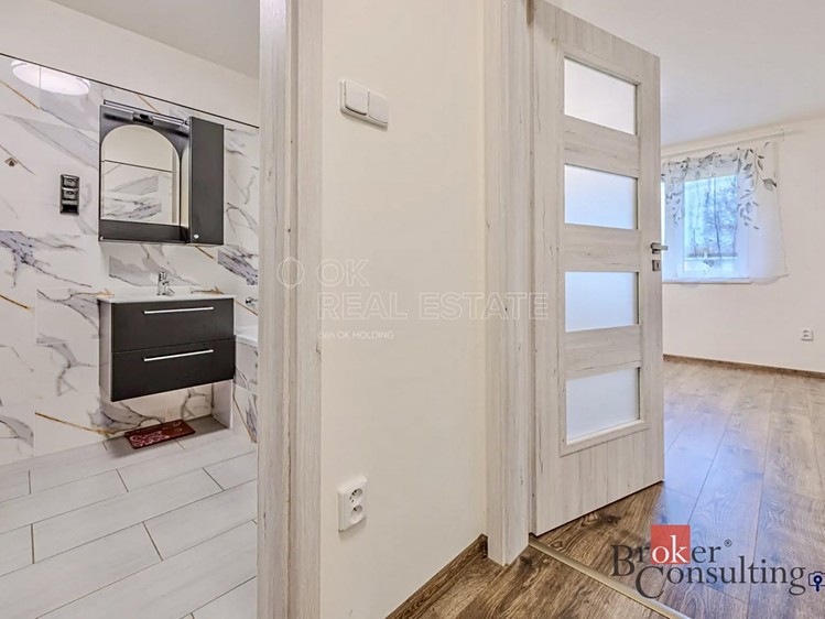 Prodej rodinného domu 85 m², pozemek 486 m² - foto 7
