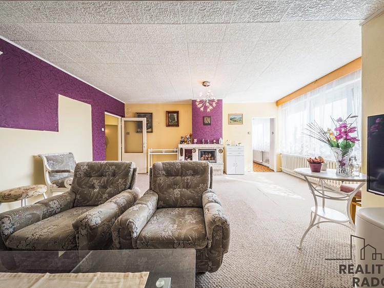 Prodej rodinného domu 420 m², pozemek 753 m² - foto 6