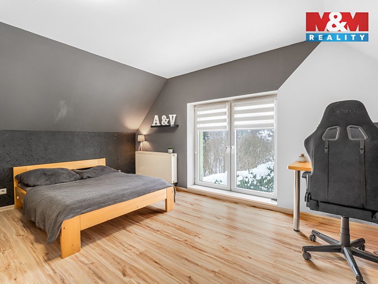 Prodej  chalupy 179 m², pozemek 844 m² - foto 4