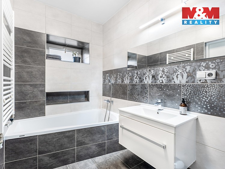 Prodej  chalupy 179 m², pozemek 844 m² - foto 8