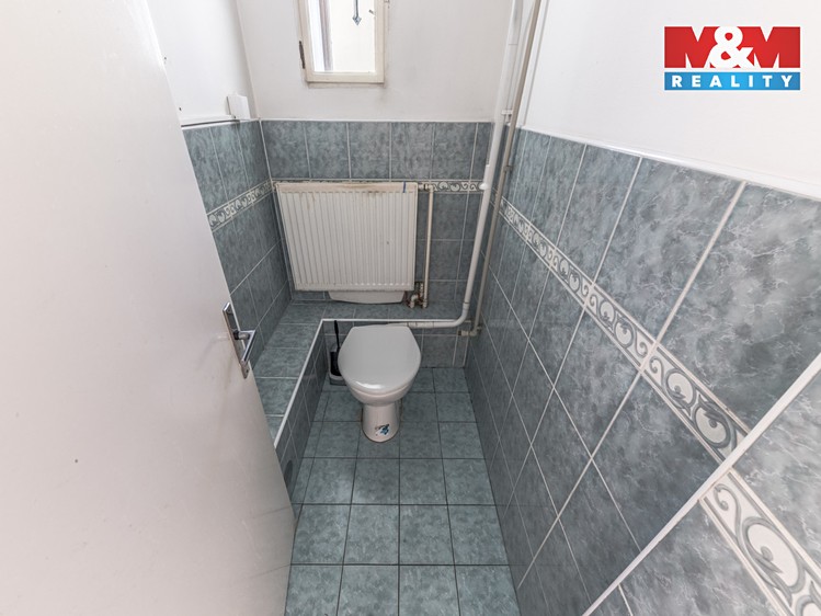 Prodej rodinného domu 180 m², pozemek 201 m² - foto 5