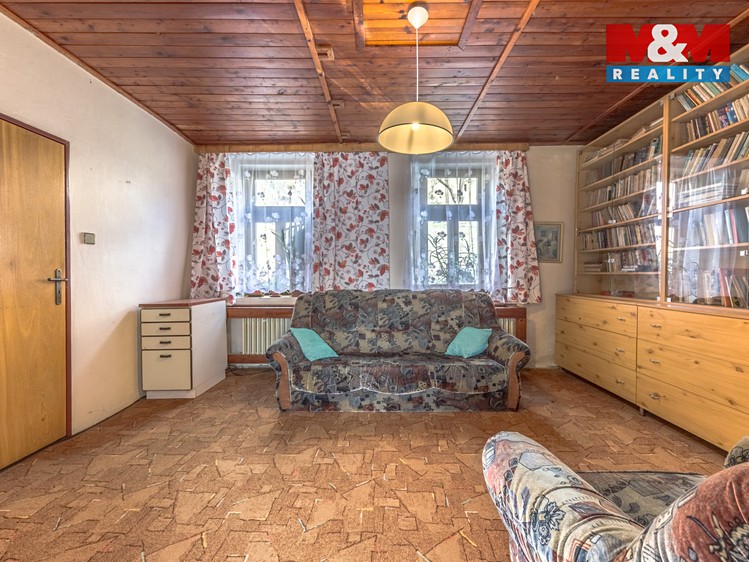 Prodej rodinného domu 180 m², pozemek 201 m² - foto 7