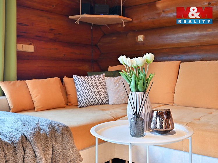 Prodej  rodinného domu 296 m², pozemek 1 186 m² - foto 6