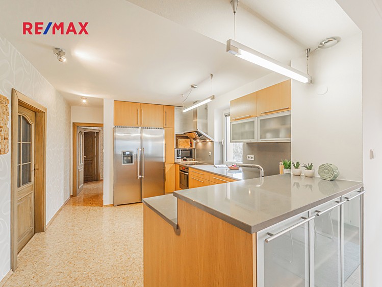 Prodej rodinného domu 165 m², pozemek 482 m² - foto 8