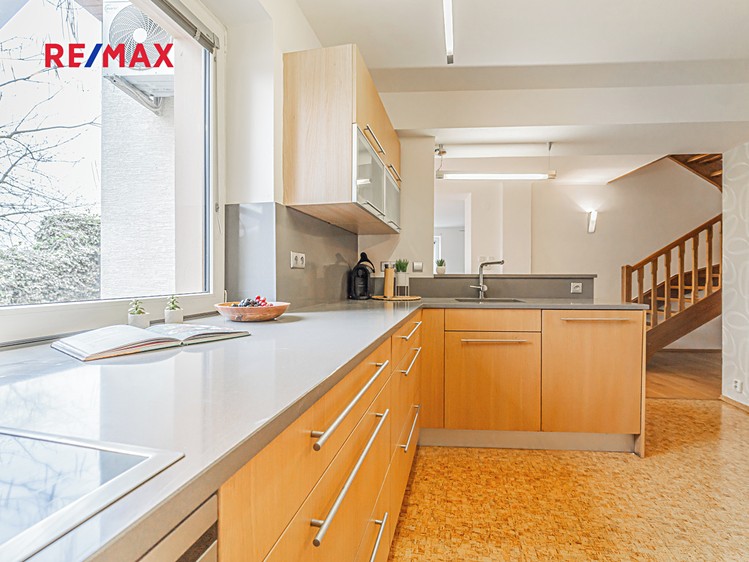 Prodej rodinného domu 165 m², pozemek 482 m² - foto 7